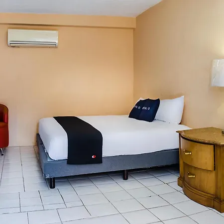 Capital O Hotel Dos Mares, Cabo San Lucas